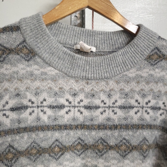 H&M Size L Gray Metallic Fair Isle Sparkle Fuzzy Wool Blend Crew Neck Pullover - Picture 4 of 12